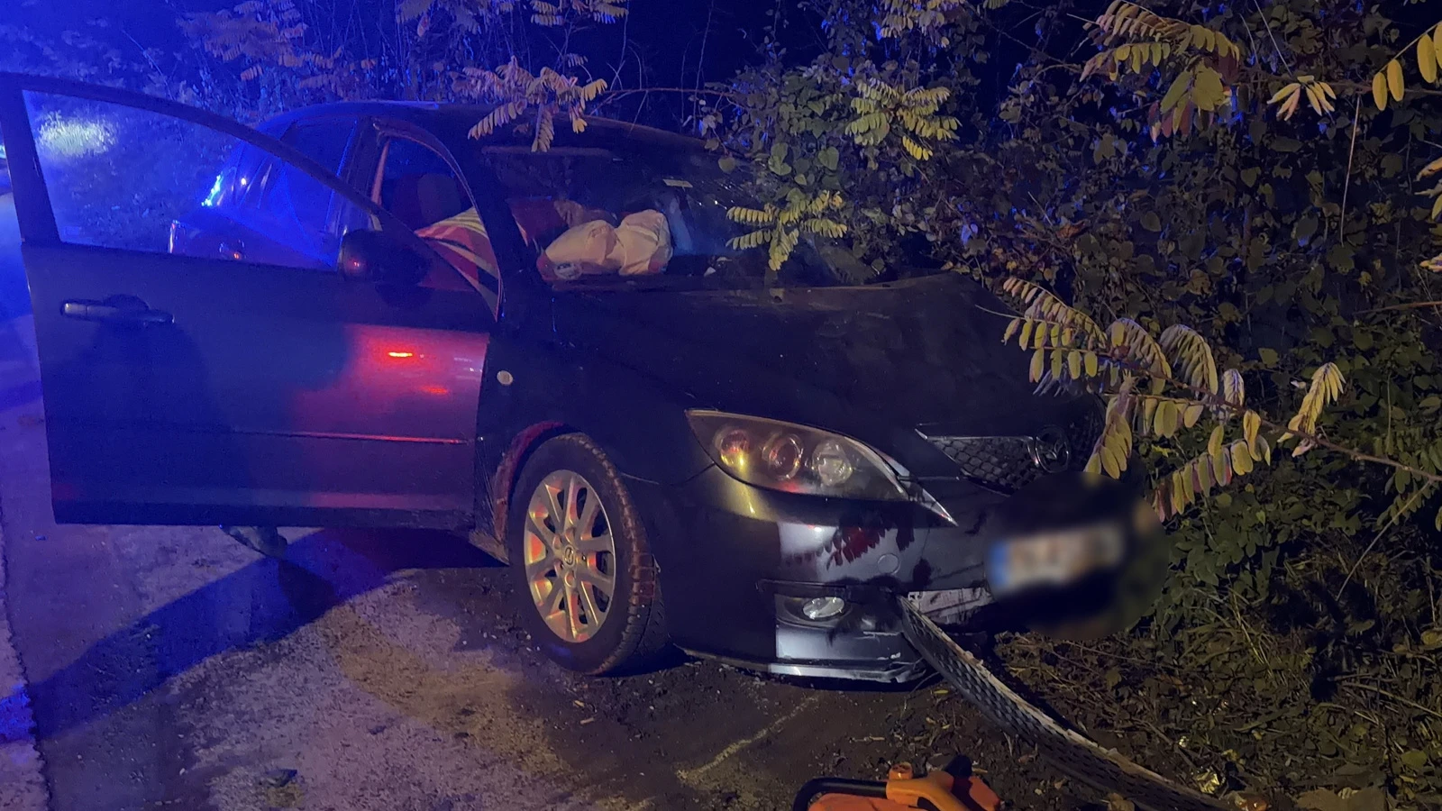 Düzce'de minibüs ile otomobil çarpıştı: 3 yaralı