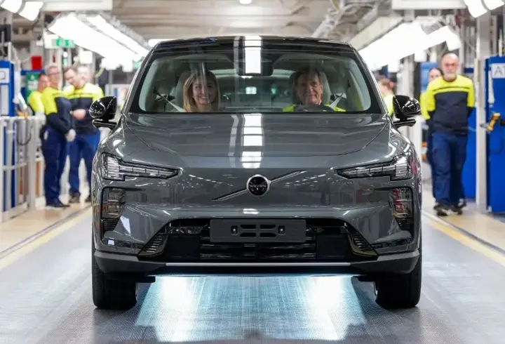 Volvo Cars elektrikli yeni EX60’ın üretimine başladı