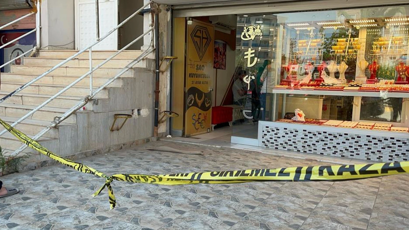Hatay'da kuyumcuyu öldüren saldırganlar kayıplara karıştı