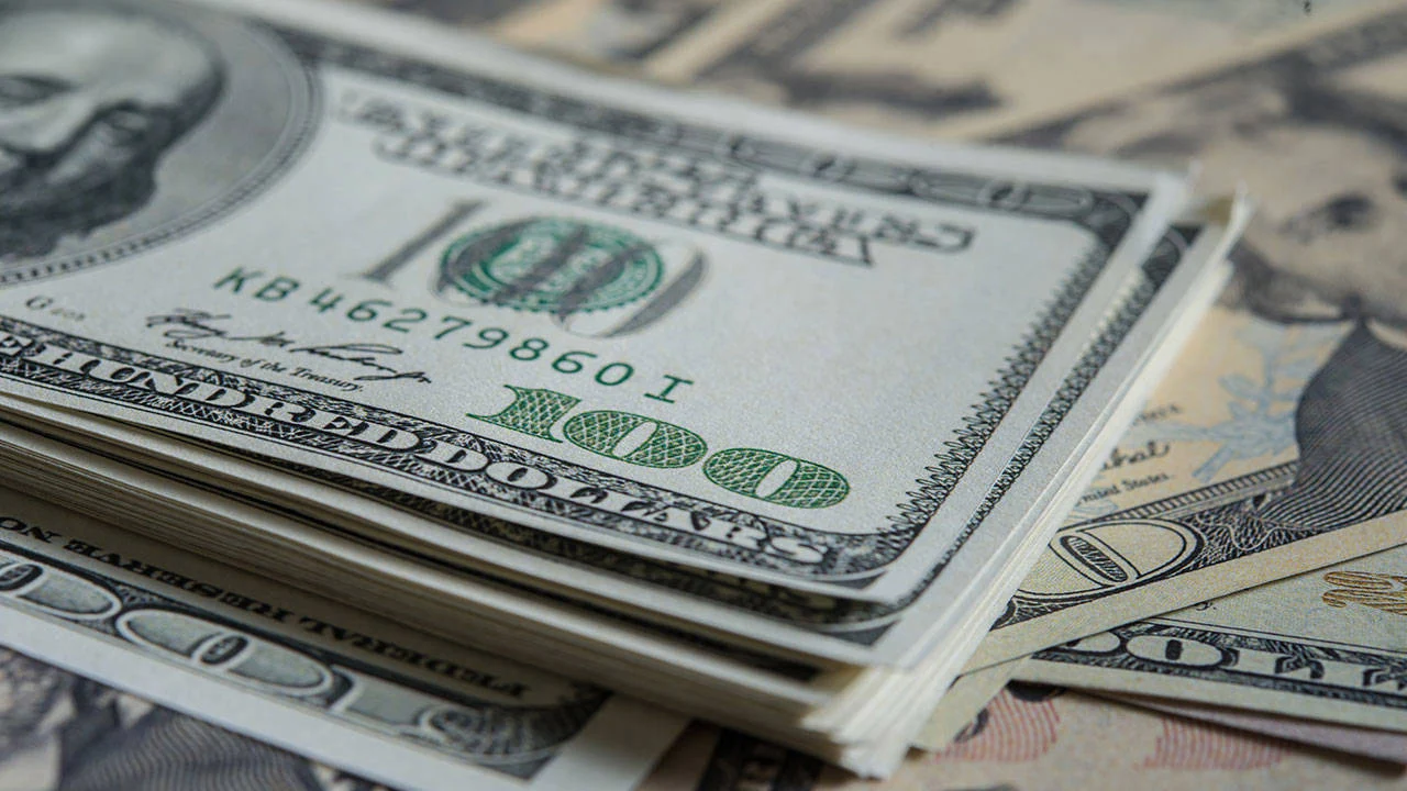 Döviz Kurlarında Yukarı Yönlü Hareket: Dolar Ve Euro Güne Yükselişle Başladı