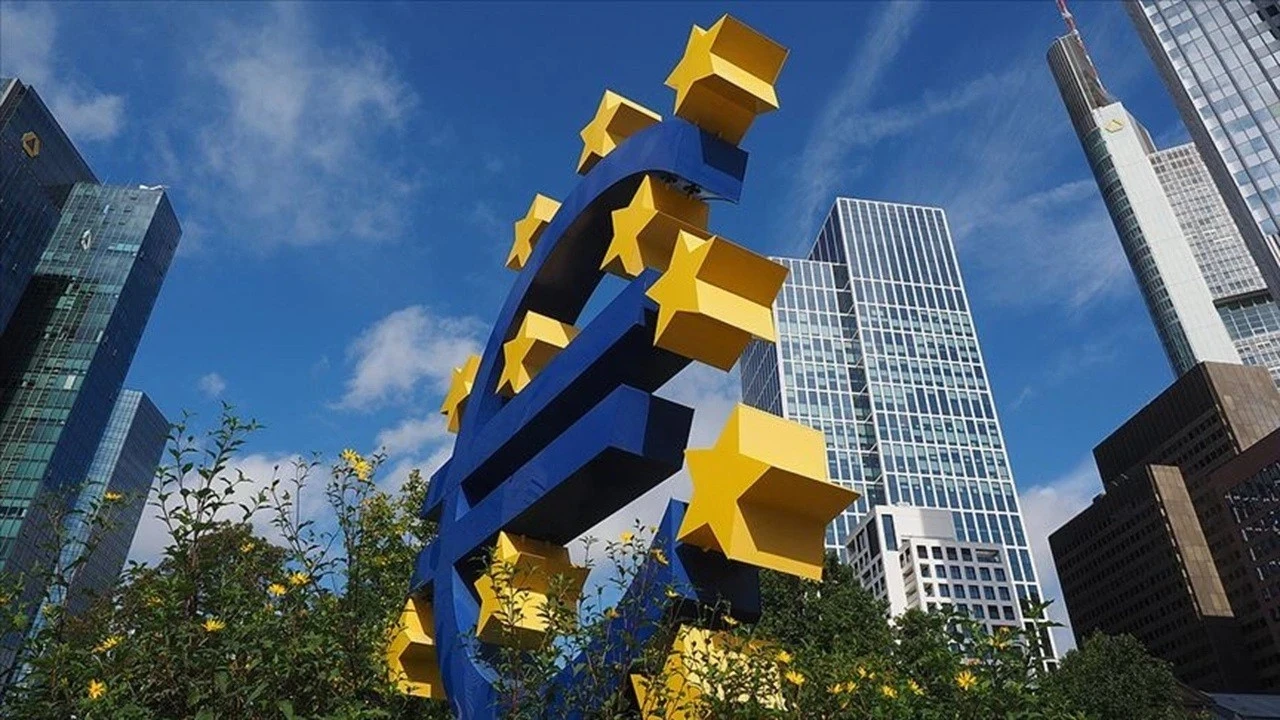 ECB'den temkinli mesaj: 'Gerekirse yeniden müdahaleye hazırız'