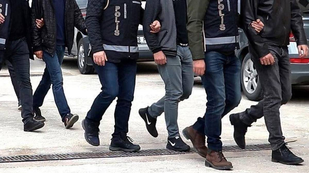 Son Dakika! 3 İlde FETÖ Operasyonu: 12 Milyon 852 Bin TL Ele Geçirildi