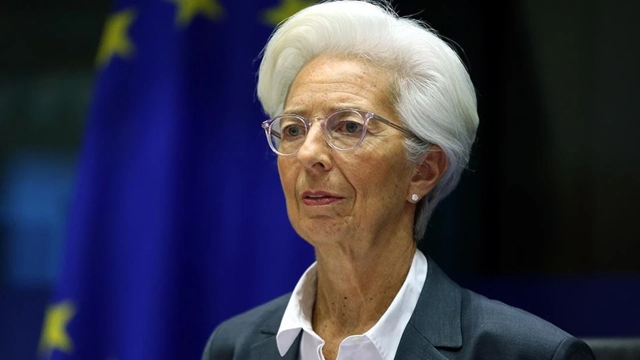 ECB Başkanı Lagarde'dan savaş uyarısı: Büyüme düşecek, enflasyon yükselecek