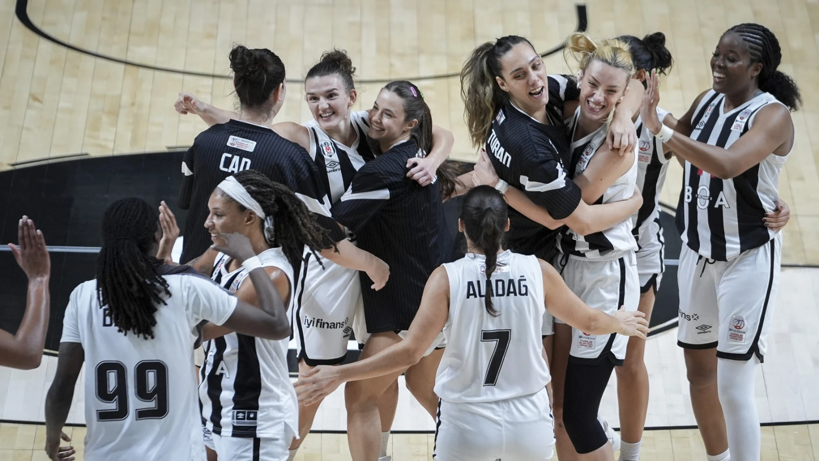 Beşiktaş, Derbide Kazanarak Fenerbahçe'nin 40 Maçlık Serisine Nokta Koydu