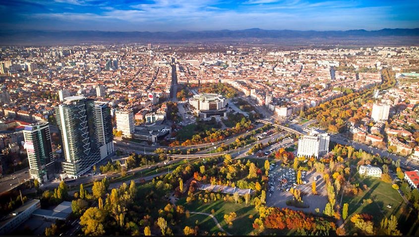 Para birimleri değişiyor diye resmi tatil yapılacaklar