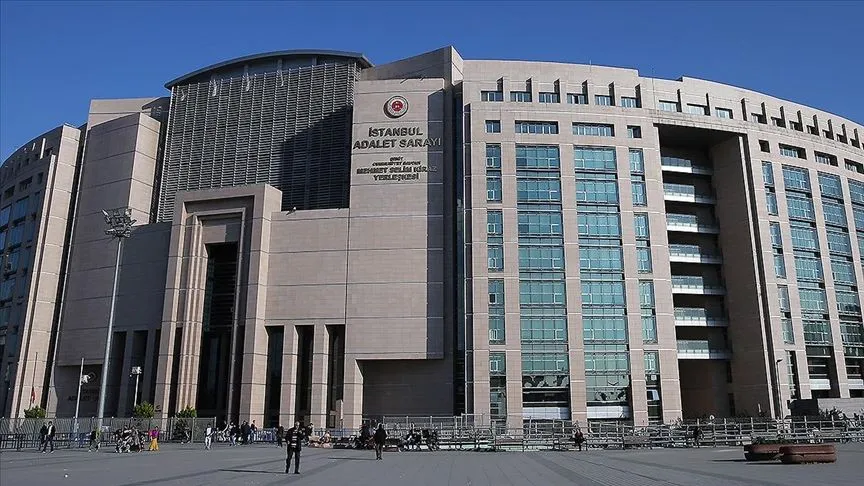 İBB'ye yönelik yolsuzluk soruşturmasında 6 şüpheli tutuklandı