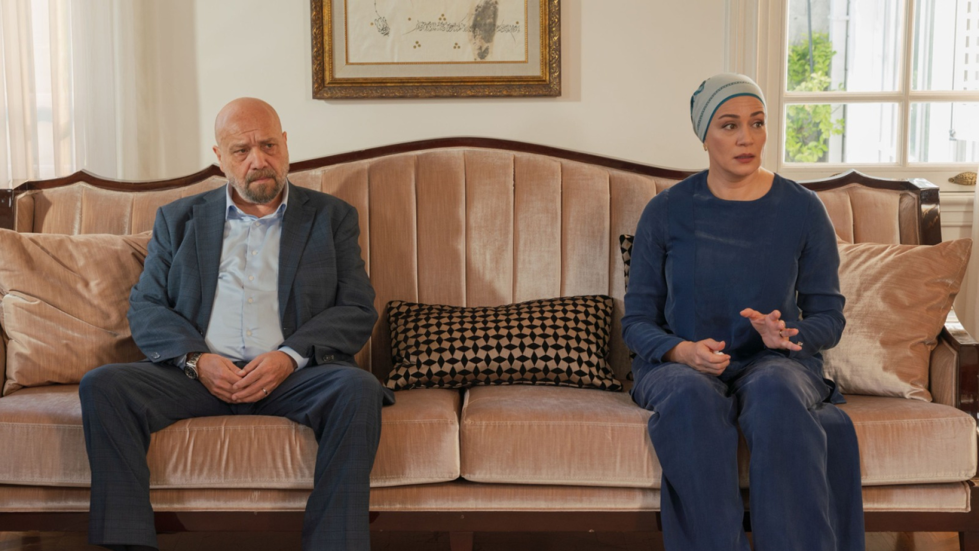 'Kızılcık Şerbeti'nde Ünallar Köşke Kavuştu