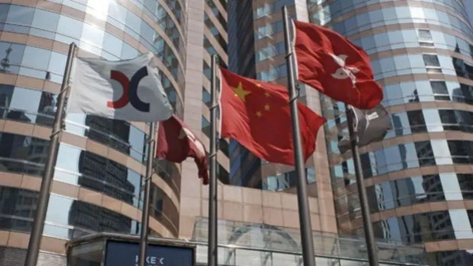 Hong Kong, Fed'i izleyerek gösterge faizini 25 baz puan indirdi