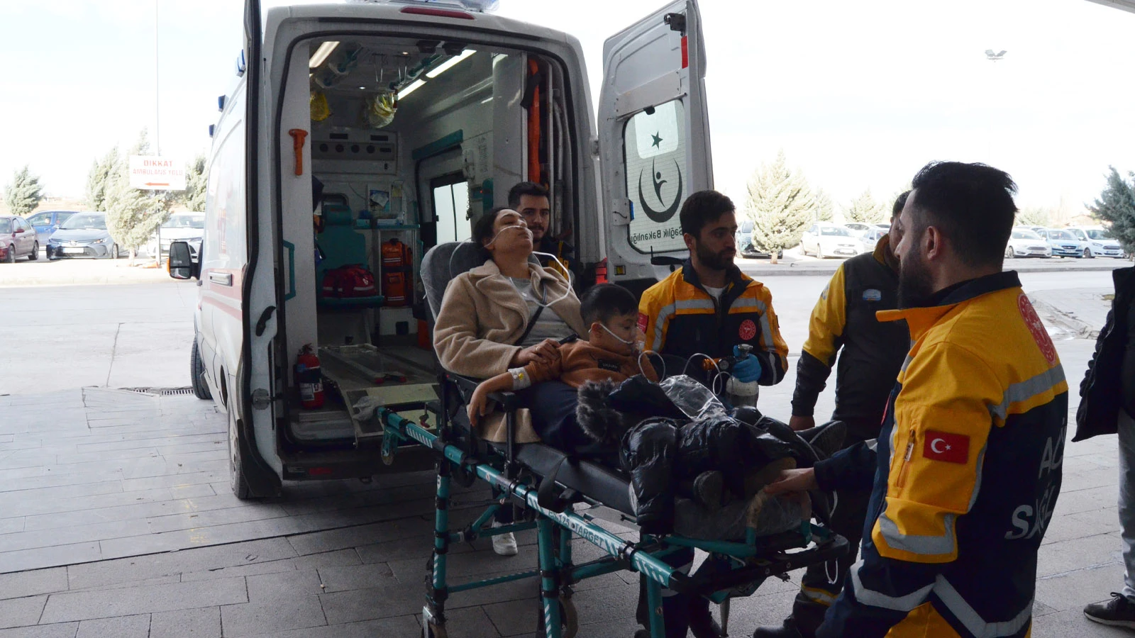 Aksaray'da kömür sobası faciası: 9 kişi zehirlendi