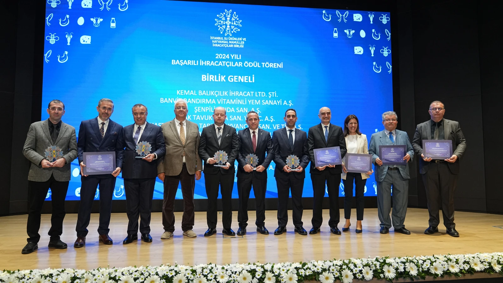 Su ürünü ve hayvansal mamul ihracatçısı şirketler ödüllendirildi