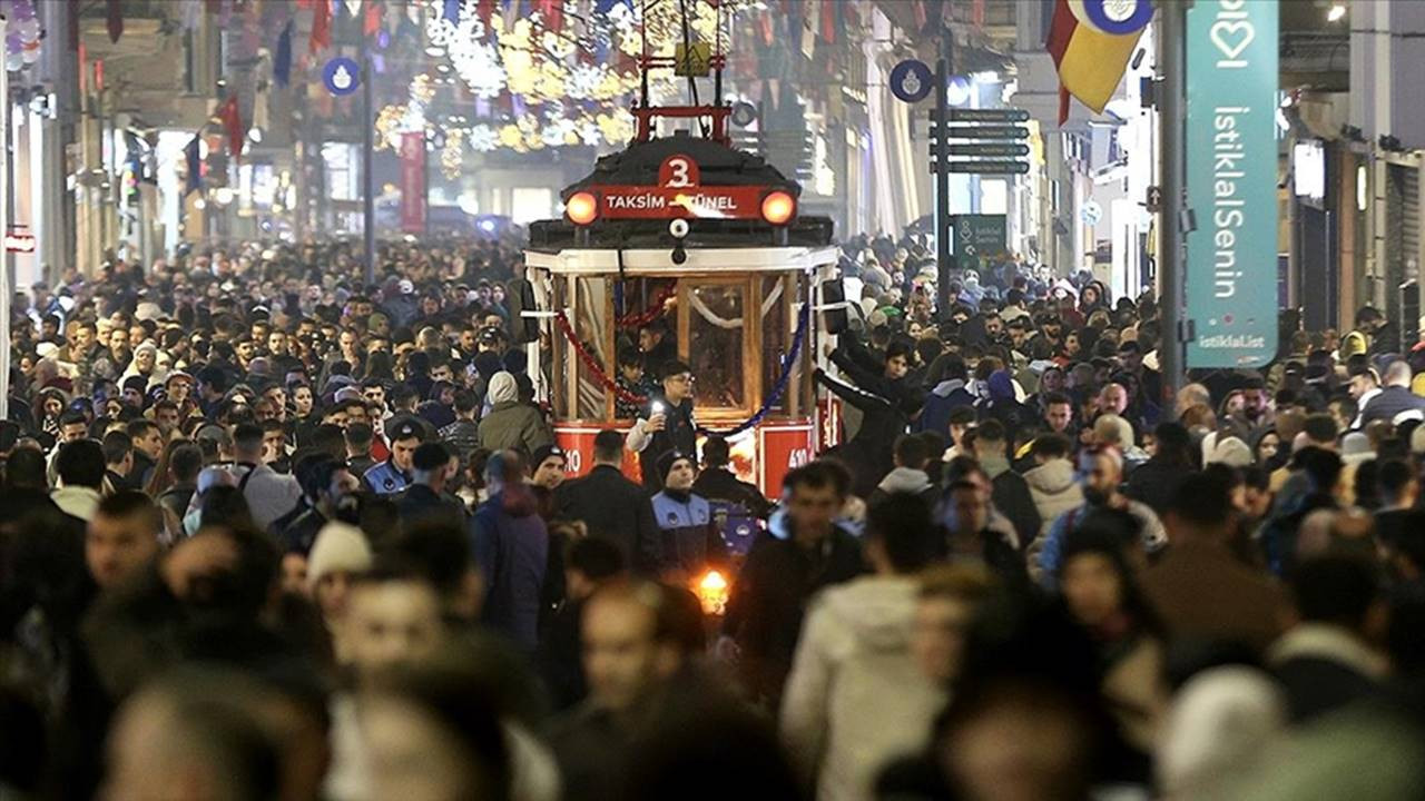 İşte Türkiye'nin en yaygın kadın ve erkek isimleri!