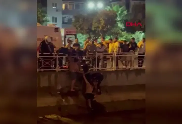 Adana’da film gibi olay: Polisten kaçtı, kanalda mahsur kaldı