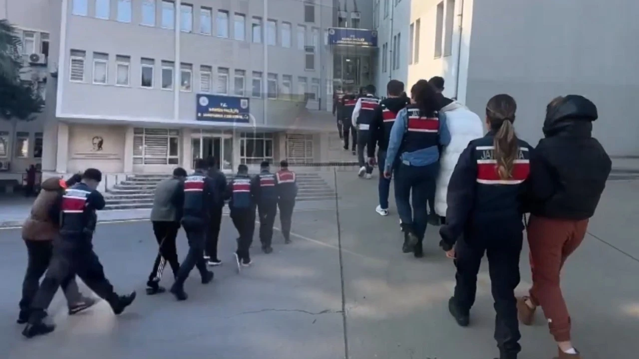 Siber dolandırıcılığa büyük darbe: 118 şüpheli yakalandı