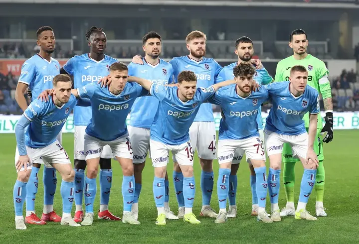 Trabzonspor ilk deplasman galibiyeti ile yüzleri güldürdü