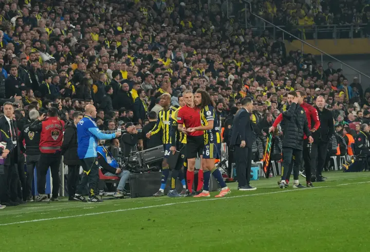 Fenerbahçe, Kerem’in 90+11’inci dakikada attığı golle yarışa devam etti