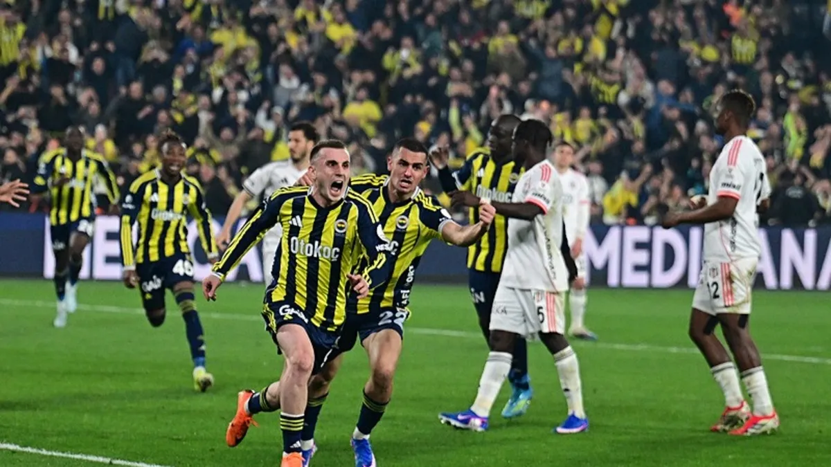 Fenerbahçe derbide Beşiktaş'ı 90+11. dakikada devirdi!