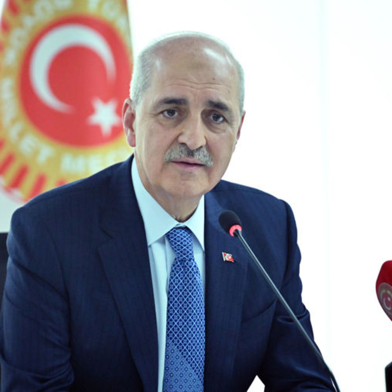 Meclis Başkanı Kurtulmuş, grup başkanları ve grup başkanvekilleriyle bir araya geldi
