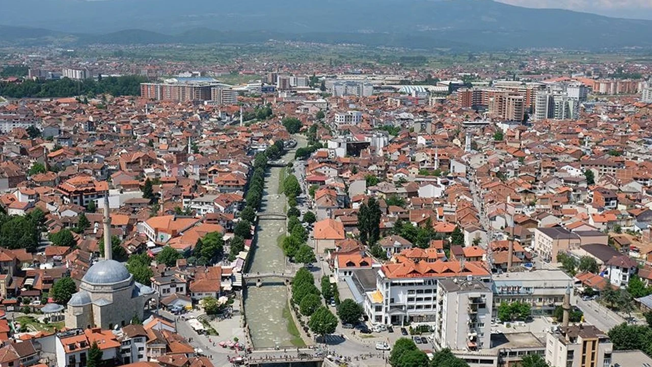 AB’nin Kosova’ya uyguladığı cezai tedbirler kaldırıldı