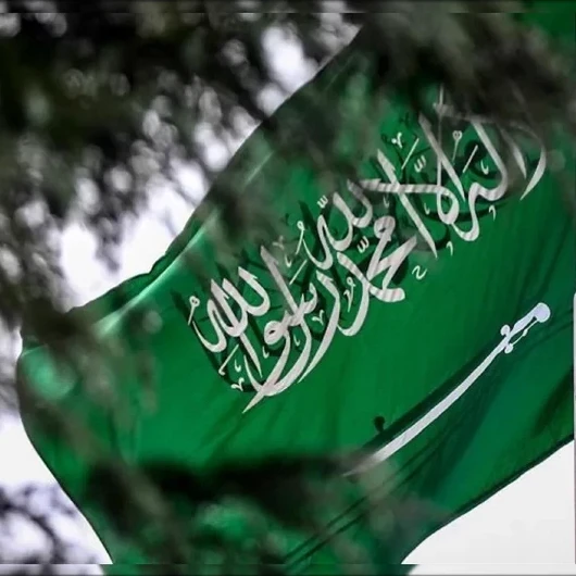 Suudi Arabistan'ın Yenbu Kentinde Erken Uyarı Sistemleri Devrede