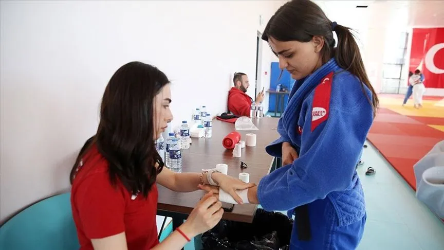 Dünya şampiyonasına hazırlanan judocuların sağlığı onlara emanet