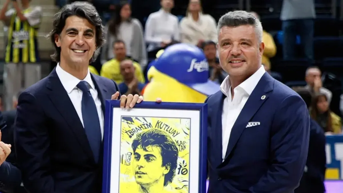 Fenerbahçe eski milli basketbolcusu İbrahim Kutluay'ı onurlandırdı