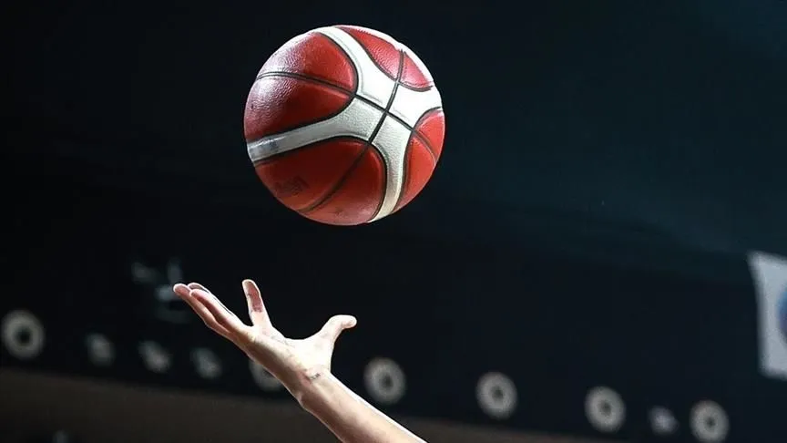 Halkbank Kadınlar Basketbol Süper Ligi'nde derbi heyecanı