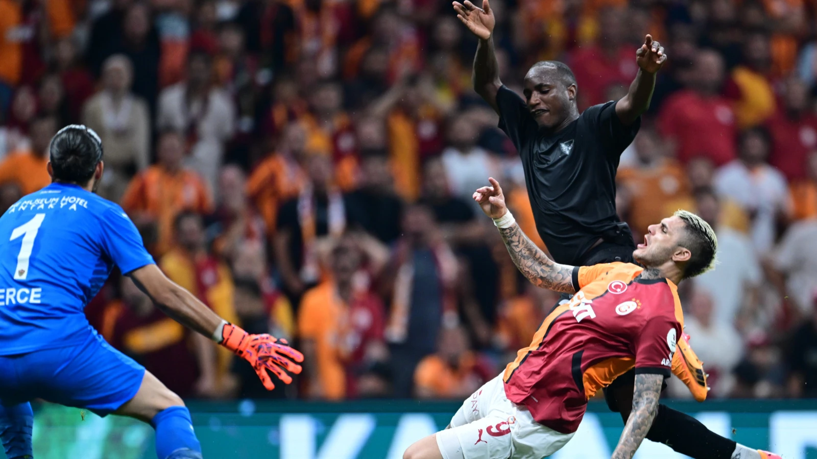 Galatasaray Kulüp Doktorundan Mauro Icardi açıklaması