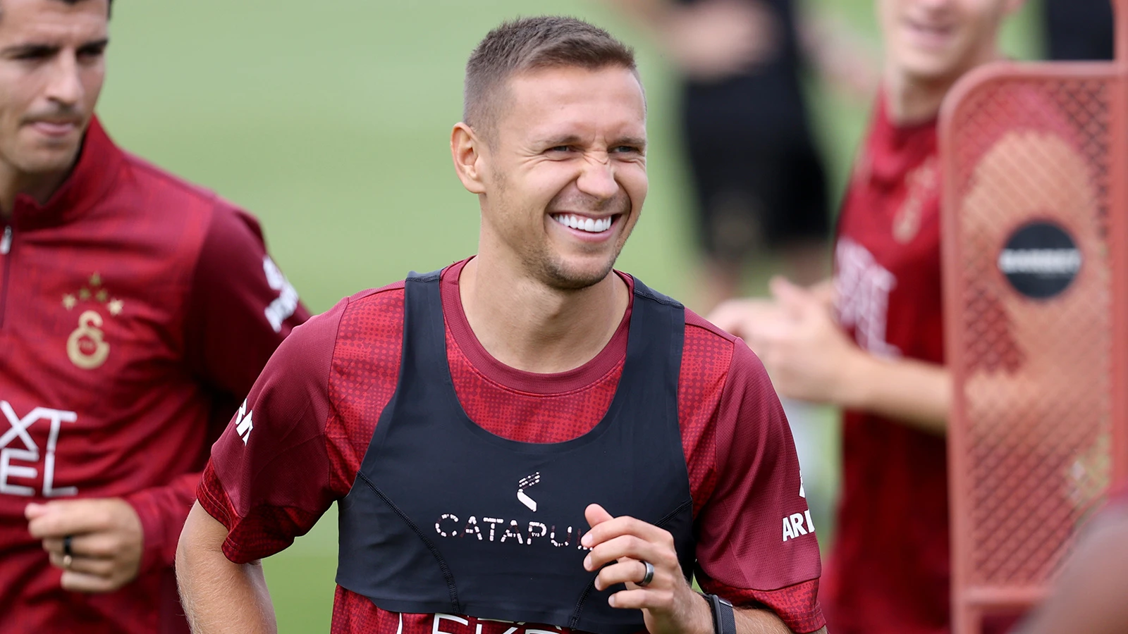 Galatasaray ile Rennes, Frankowski için masaya oturuyor