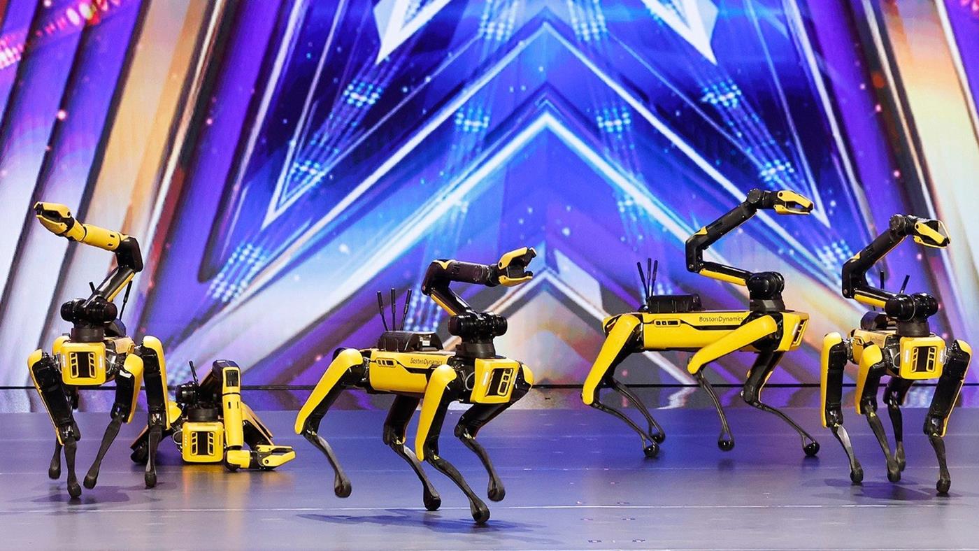 Boston Dynamics'in Spot robotları yetenek yarışmasında hünerlerini sergiledi