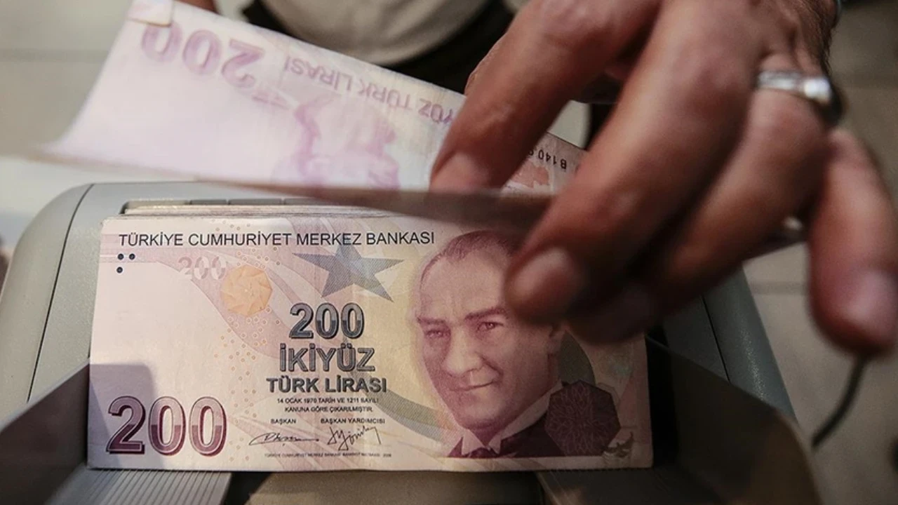 Bayram ikramiyesi artacak mı? Emekli bayram ikramiyesi ne zaman yatacak?