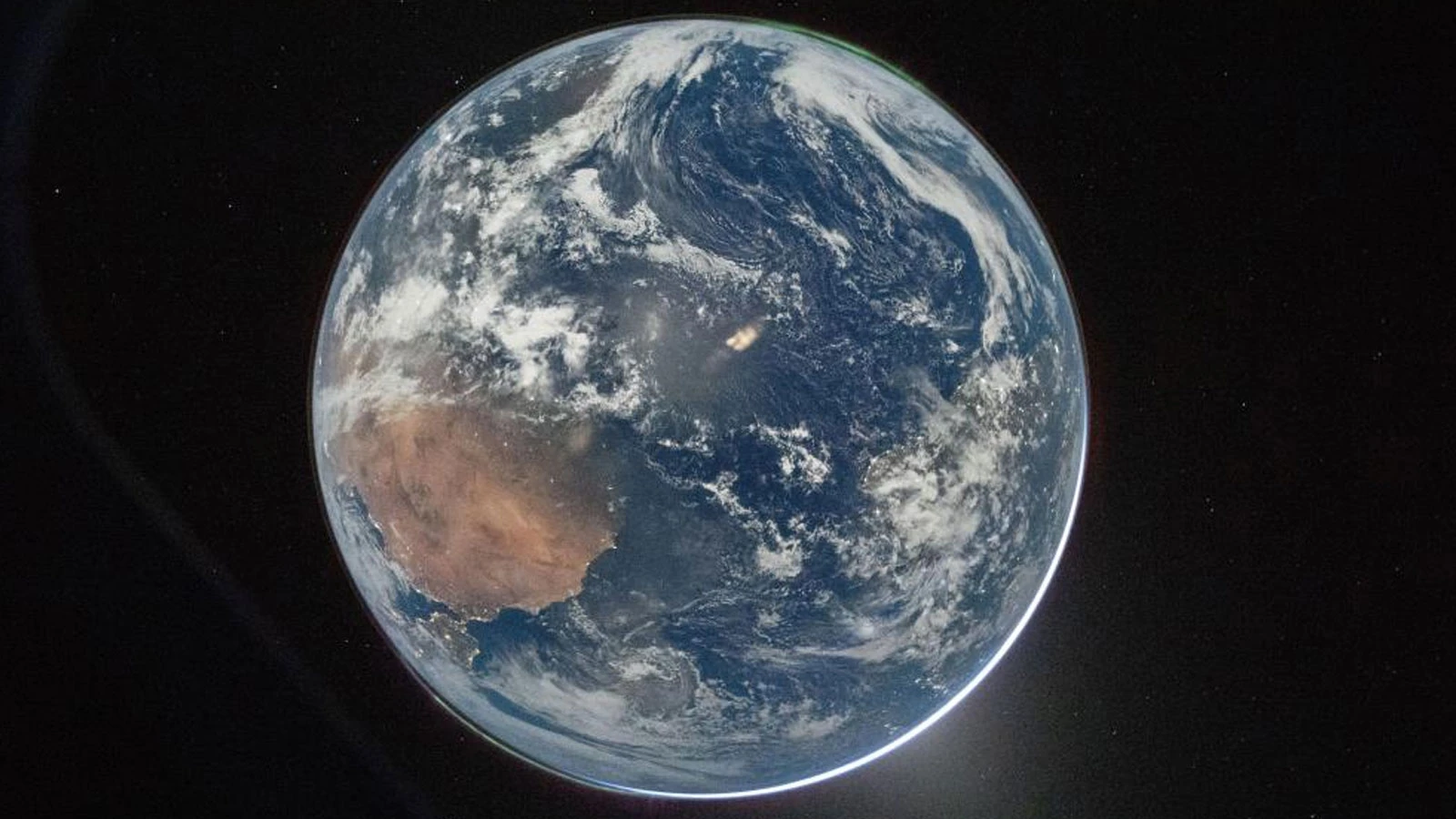 NASA, Dünya'nın uzaydan çekilmiş yeni görüntülerini yayınladı