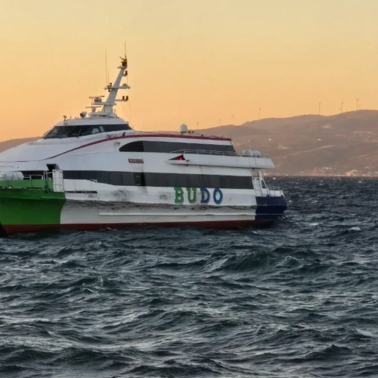 Fırtına Deniz Ulaşımını Vurdu! Budo'dan Peş Peşe İptal Kararı