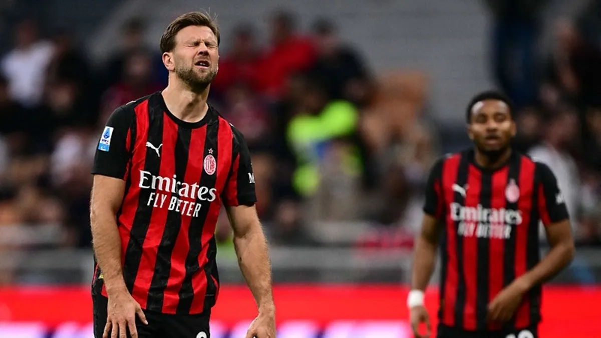 Milan evinde Udinese'ye farklı kaybetti!