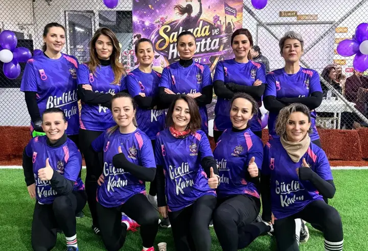 Samsun'da kadınlar futbol sahasında buluştu