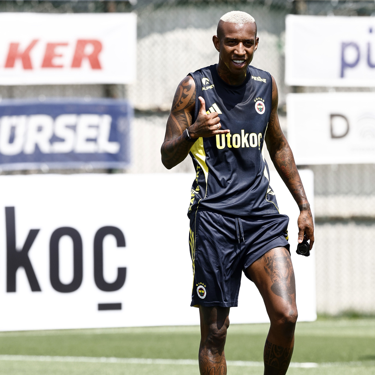 Fenerbahçe'nin yeni sezon mesaisi sürüyor!