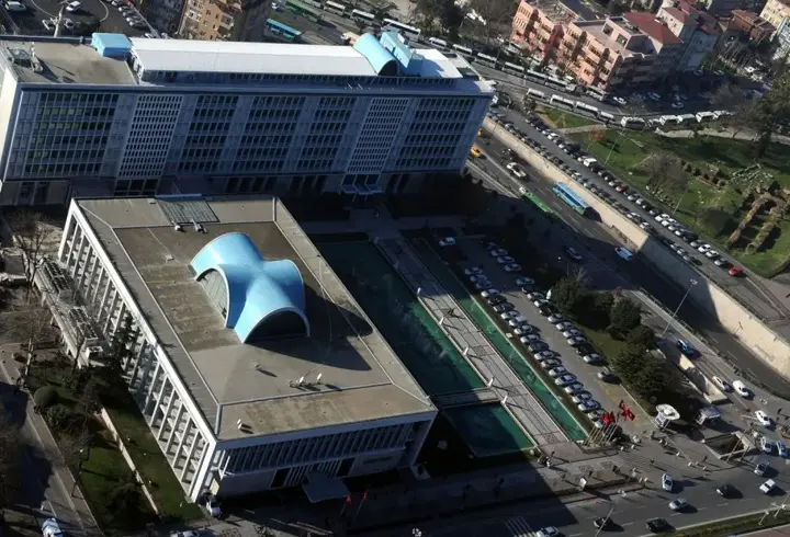 İBB'ye yolsuzluk soruşturması:18 şüpheli hakkında daha gözaltı kararı