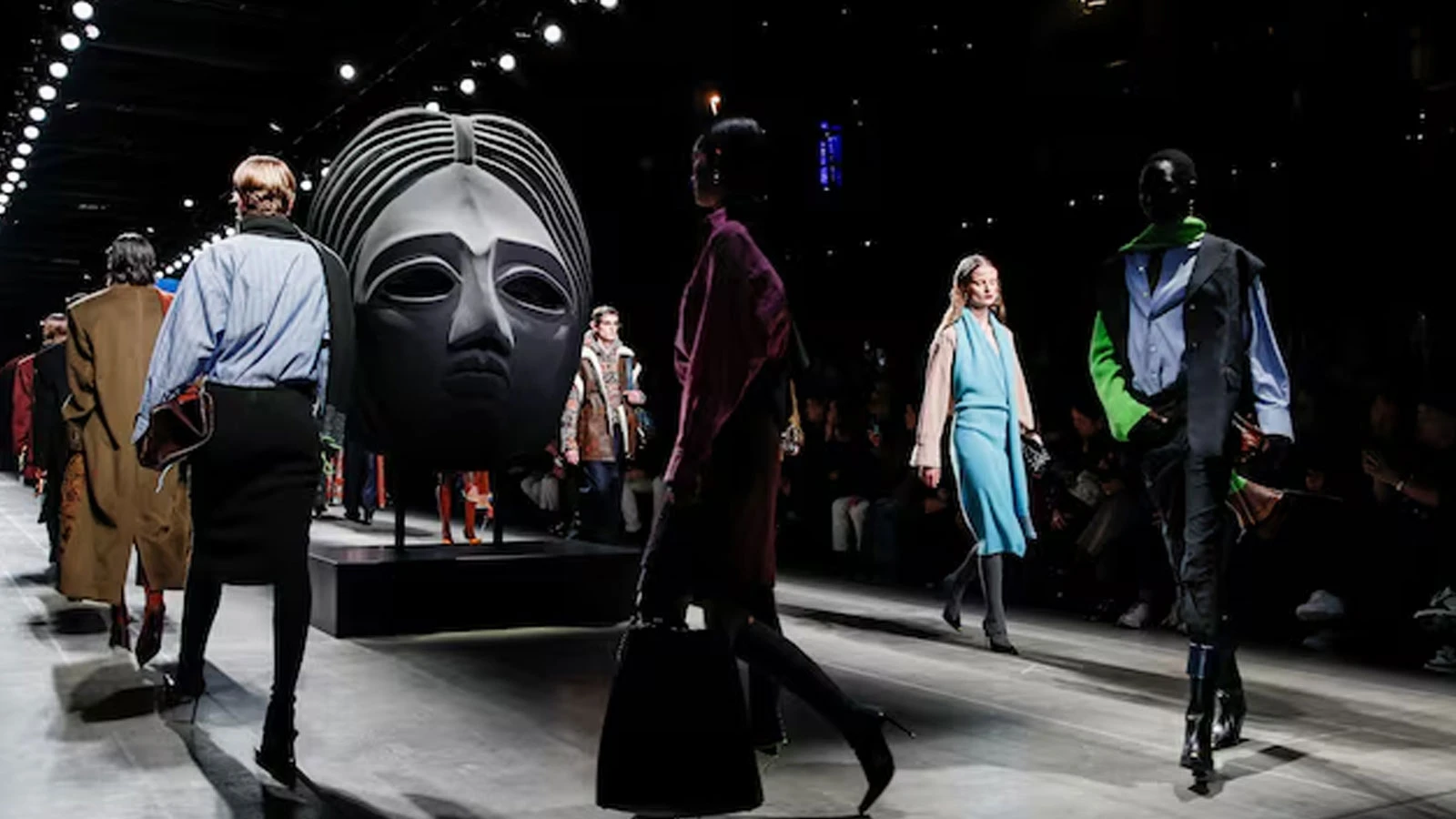İtalyan moda markası Etro'nun bir kısmını Türk yatırımcı satın aldı