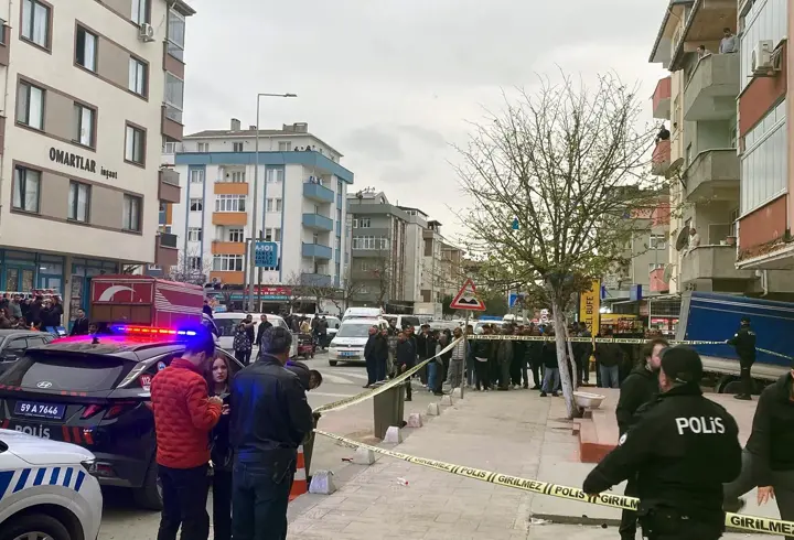 'Kokoreç' yüzünden tartıştığı esnafı  tüfekle vurdu