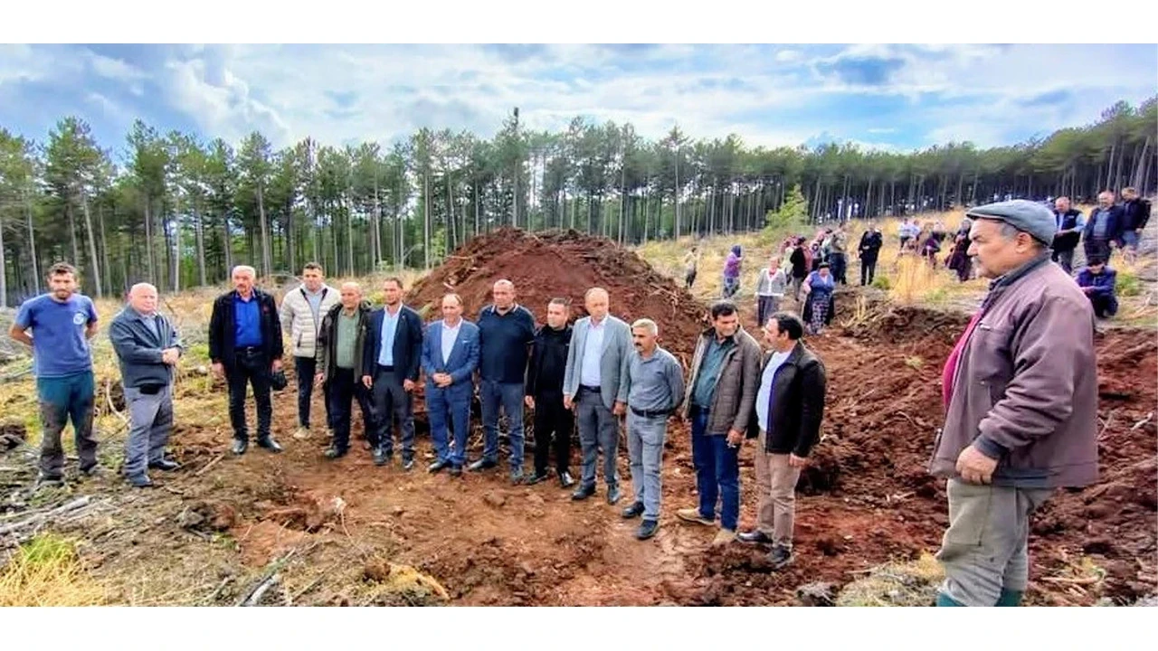 Banazlılar Ve Çevre Köylerin Halkı Murat Dağı’nda Maden Nöbetinde