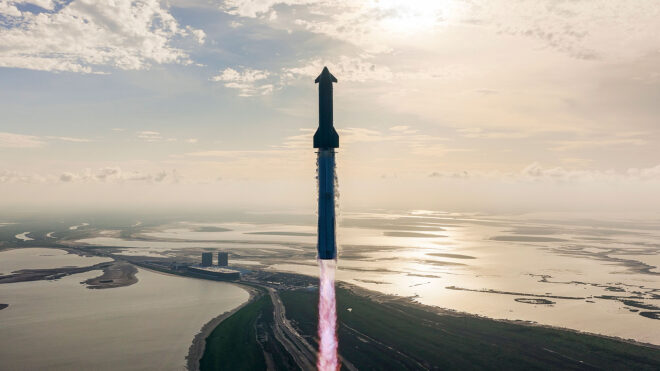 SpaceX Starship’in 10. test görevi başarıyla tamamlandı