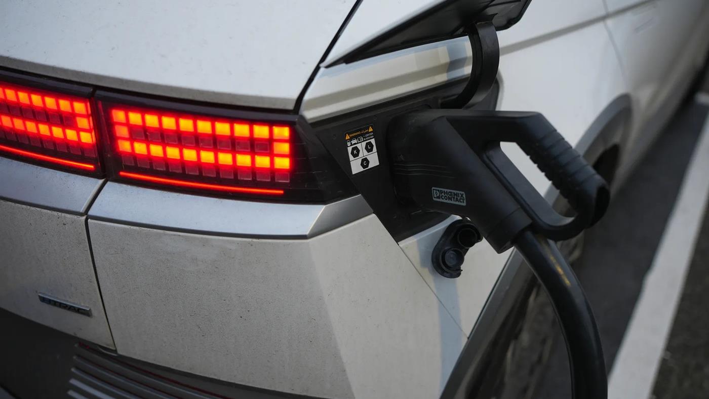 Elektrikli araç bataryaları her 25.000 km'de ne kadar yıpranıyor belli oldu