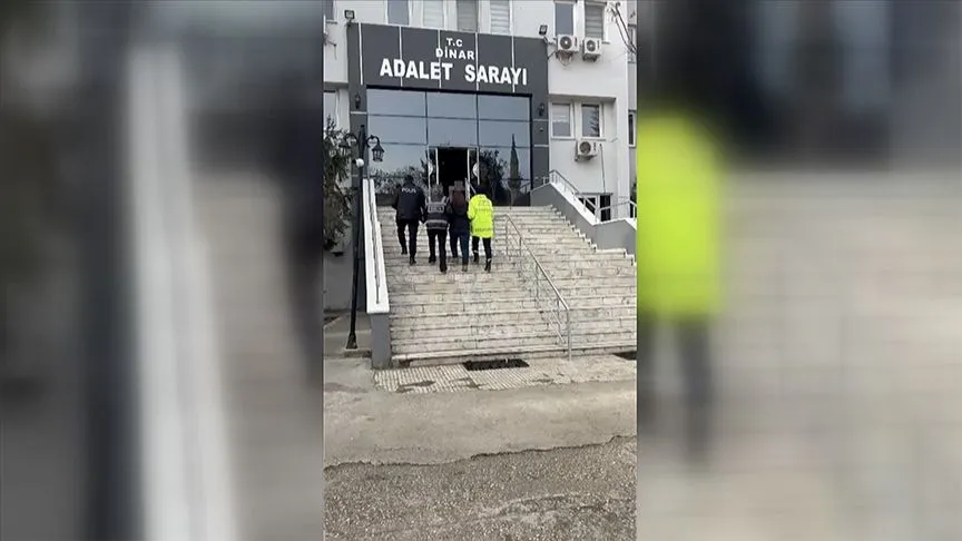 Kahramanmaraş'ta bebeğe şiddet uyguladığı gerekçesiyle yargılanan hemşire Afyonkarahisar'da teslim oldu