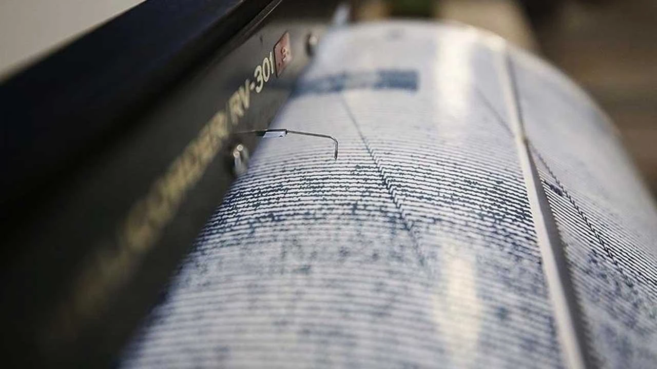 Son dakika! Balıkesir'de 4.1 büyüklüğünde artçı deprem