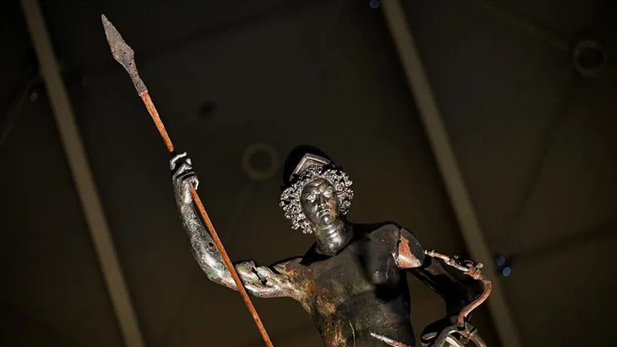 Zeugma'da yaklaşık 2 bin yıllık Mars heykeline seyir platformu yapıldı