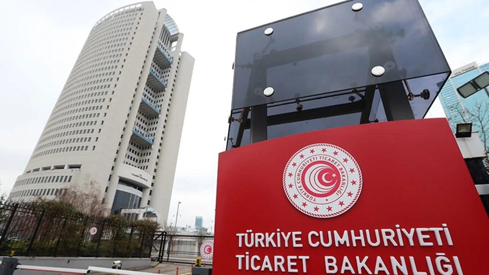 Ticaret Bakanlığından fiyat etiketi açıklaması
