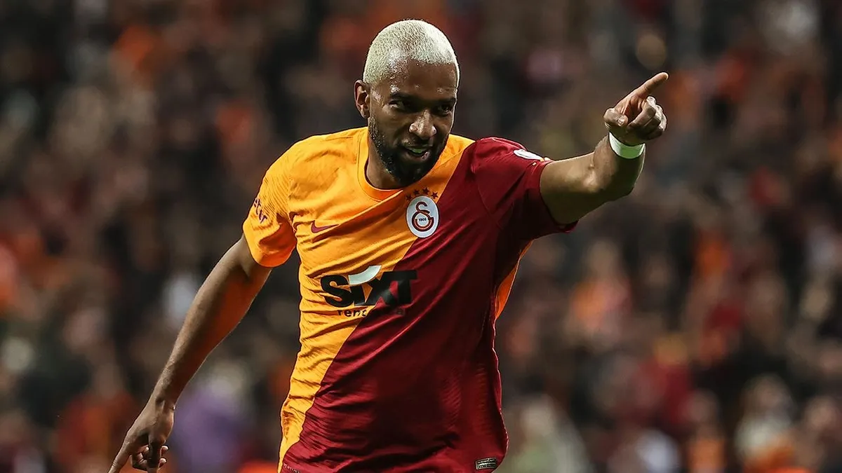 Ryan Babel’den Galatasaray’a Liverpool uyarısı: İki oyuncuya dikkat etmeliler!