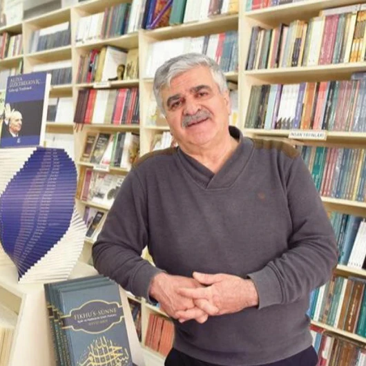 Edward Said'in ‘Oryantalizm’ini Türkçe'ye Kazandırmıştı: Yayıncı Cevat Özkaya Vefat Etti