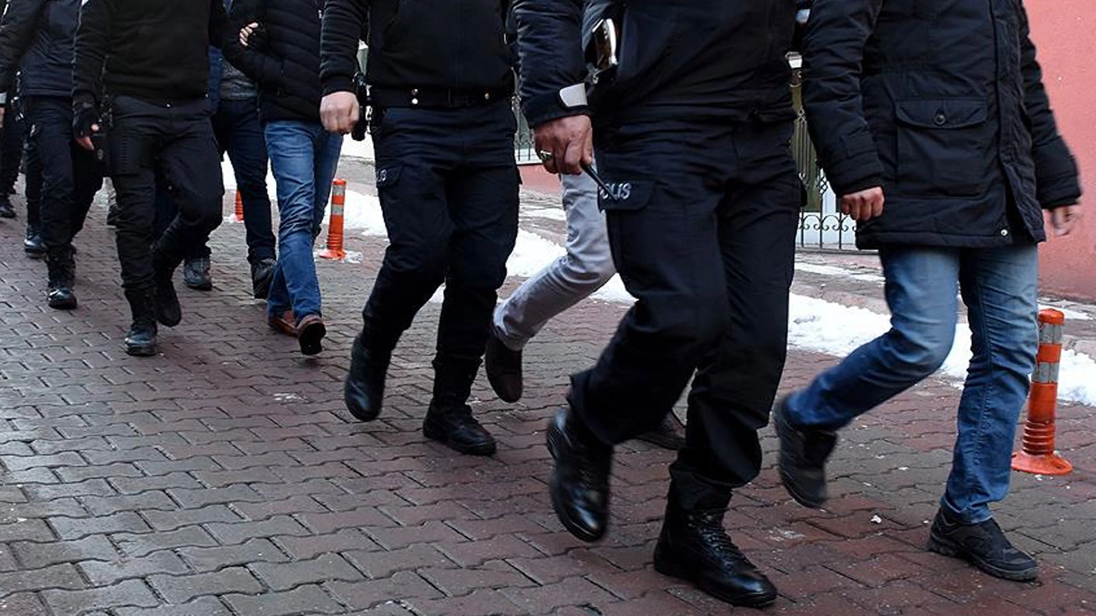 100 milyar liralık kamu zararı: 20 şüpheli tutuklandı