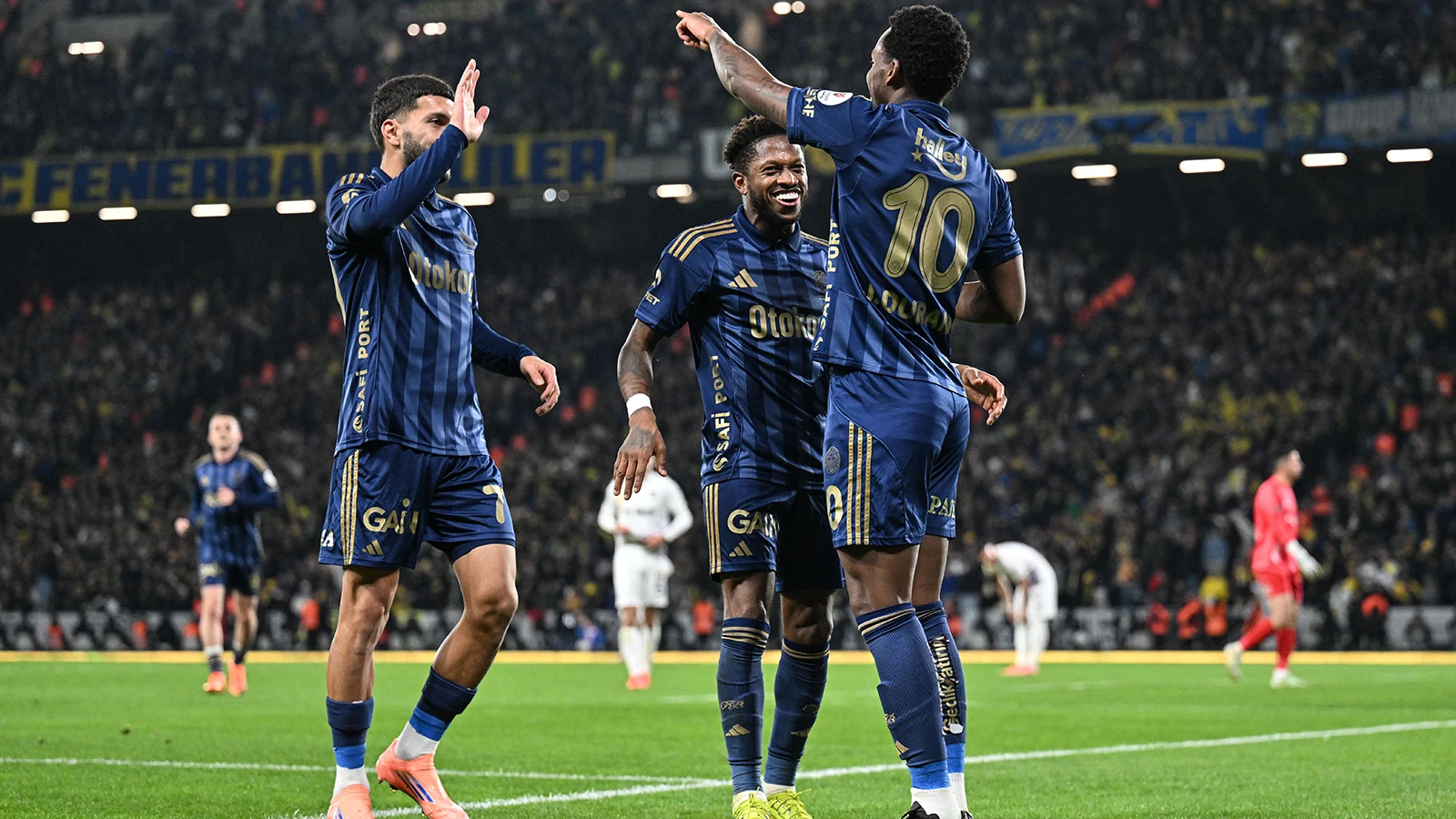 Fenerbahçe'den Süper Lig'de 20 yıl sonra bir ilk