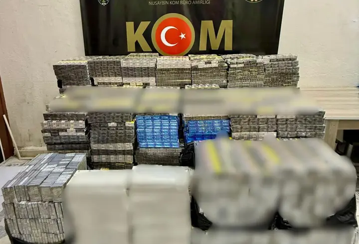 Mardin'de 15 bin 80 paket gümrük kaçağı sigara ele geçirildi